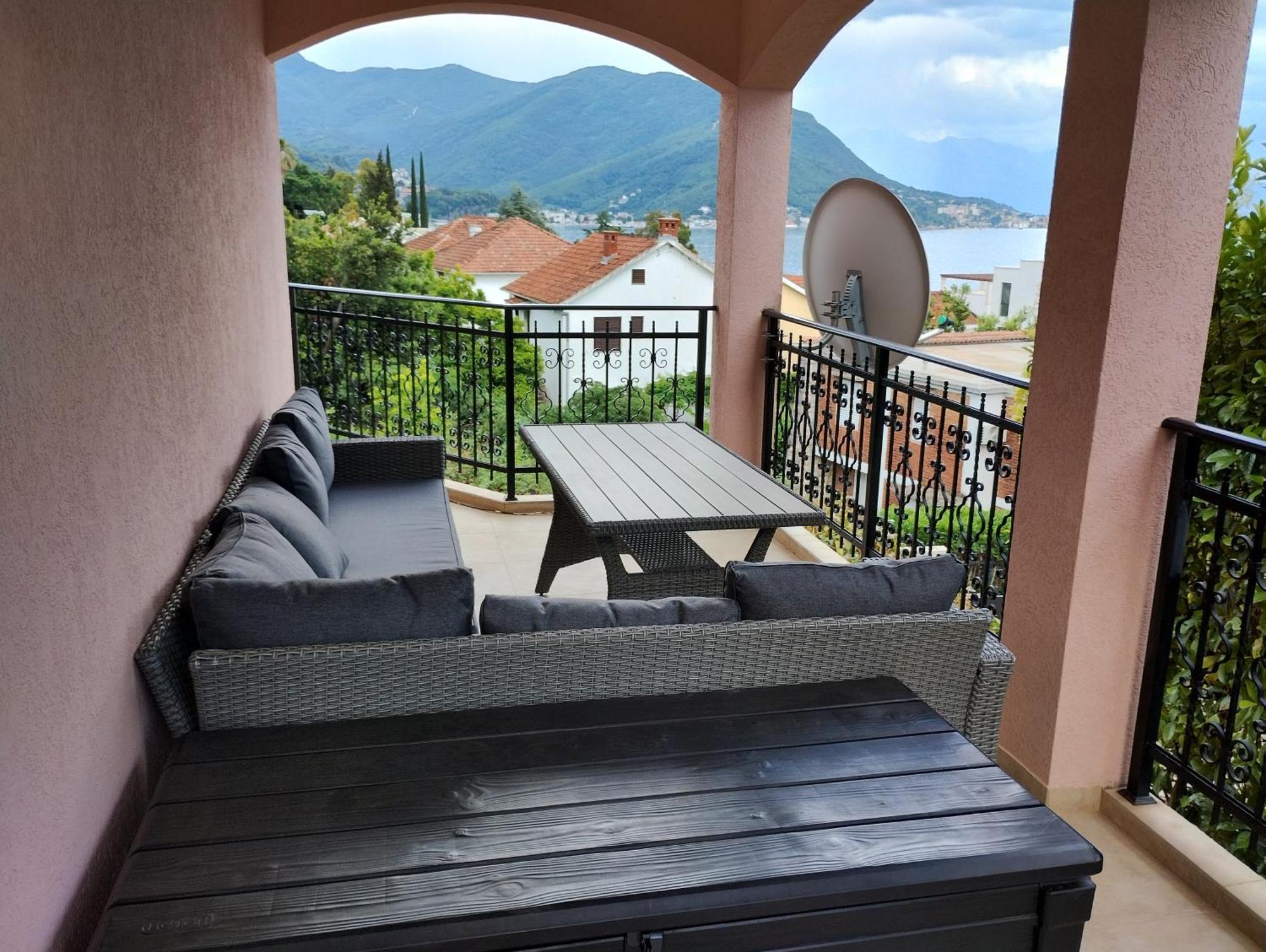 Villa Monteview Duplex Herceg Novi Exterior foto